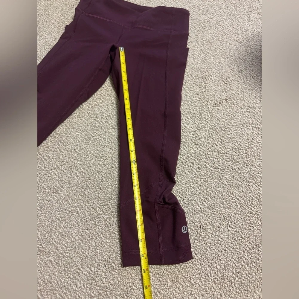Lululemon pace rival size 4